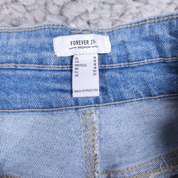 Forever 21 High Rise Slim Fit Flare Jeans Women's Plus Size 18 Light Wash Y2K - Picture 6 of 11